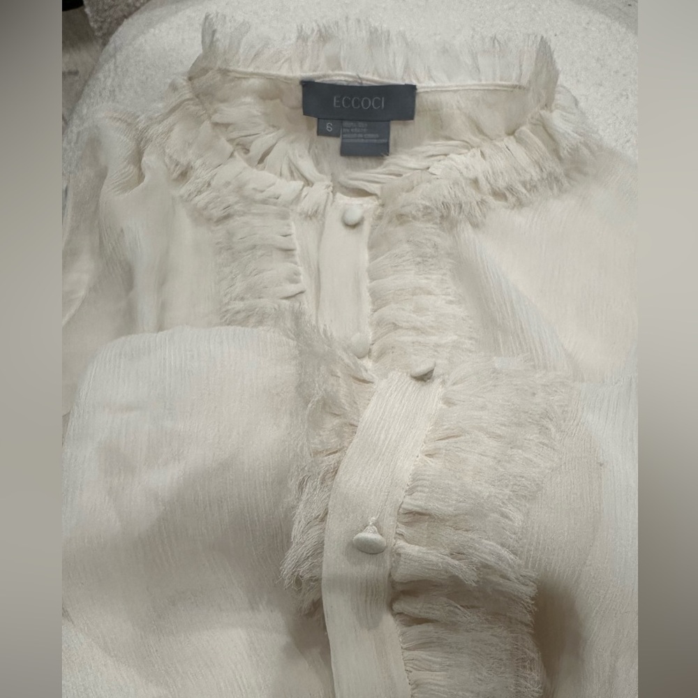 Lovely cream color 100% Silk blouse